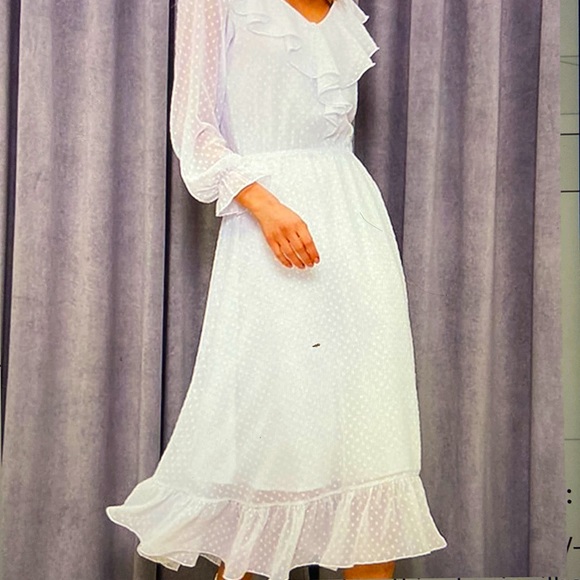 belle de jour Dresses & Skirts - White dot lace overlay poet sleeve midi dress in size M
